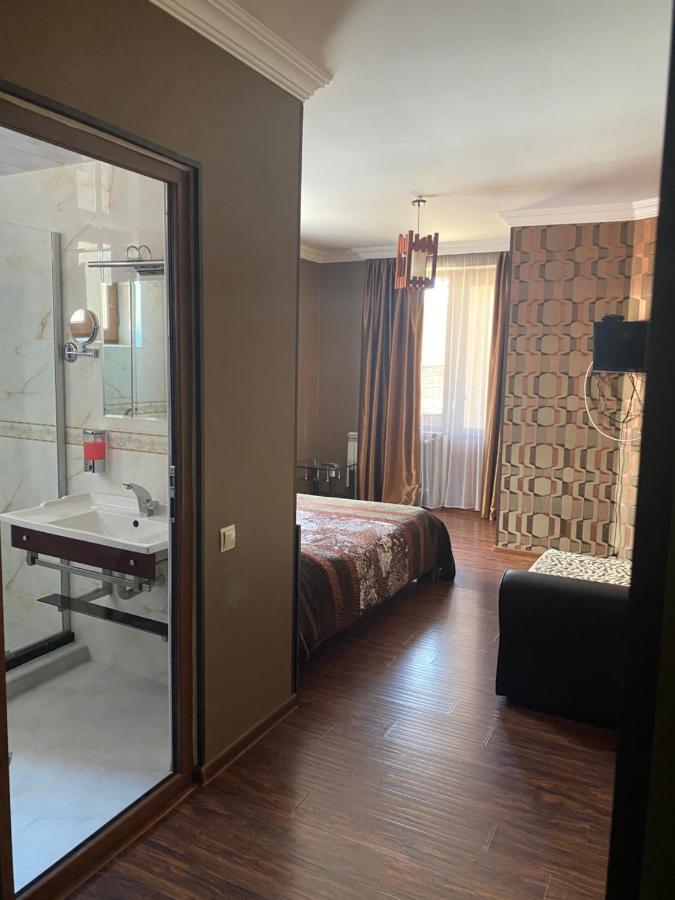 Amadeus Hotell Bakuriani Eksteriør bilde